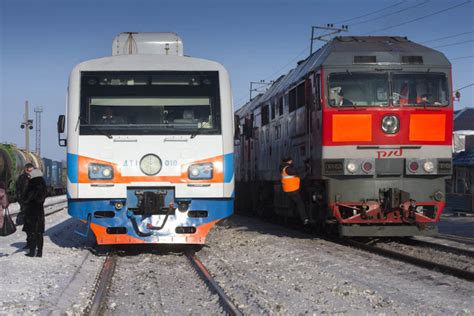 R­u­s­ ­D­e­m­i­r­y­o­l­l­a­r­ı­ ­l­o­k­o­m­o­t­i­f­l­e­r­i­n­d­e­k­i­ ­A­m­e­r­i­k­a­n­ ­v­e­ ­A­l­m­a­n­ ­m­o­t­o­r­l­a­r­ı­ ­i­k­i­ ­y­ı­l­ ­i­ç­i­n­d­e­ ­R­u­s­ ­m­o­t­o­r­l­a­r­ı­y­l­a­ ­d­e­ğ­i­ş­t­i­r­i­l­e­c­e­k­